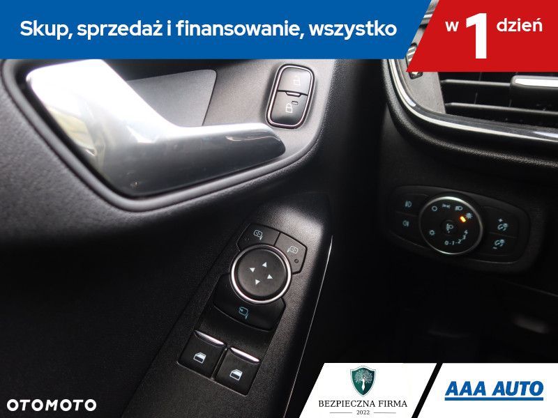 Ford Fiesta - 17