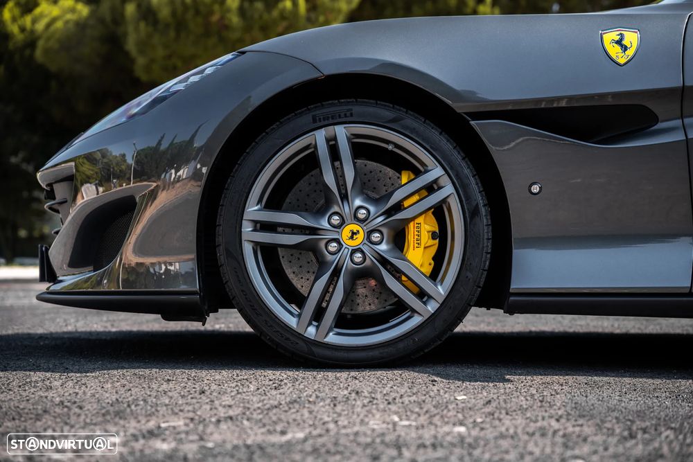 Ferrari Portofino 3.9 Twin-Turbo V8 - 3