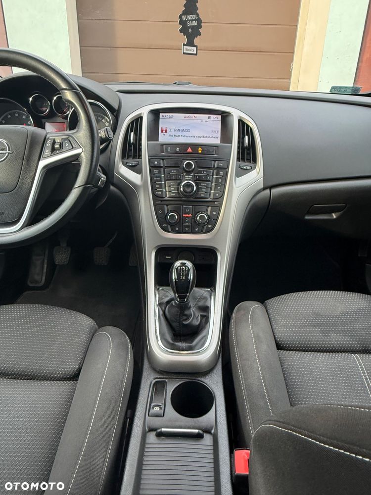 Opel Astra 1.6 Cosmo - 18