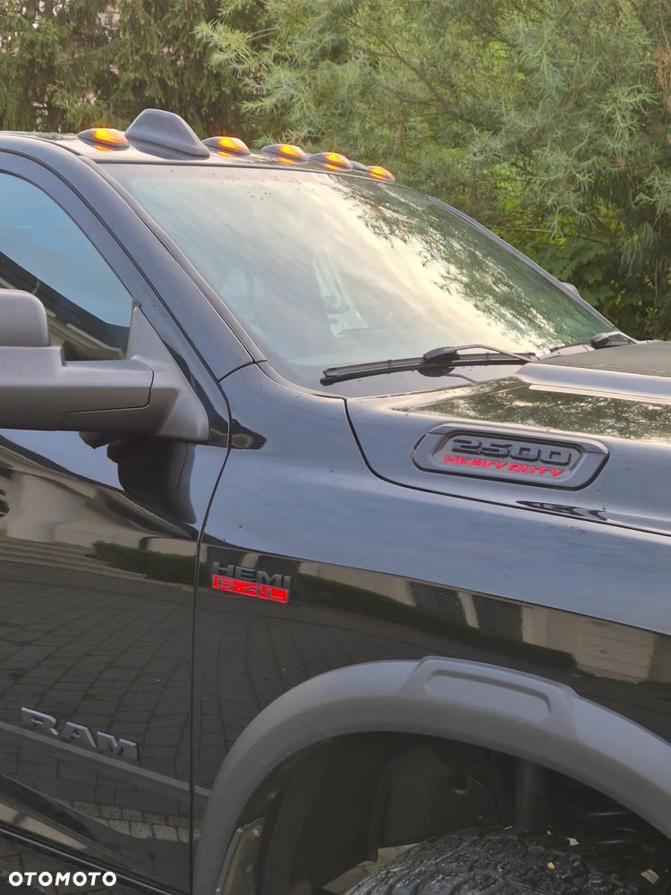 RAM 2500 - 21