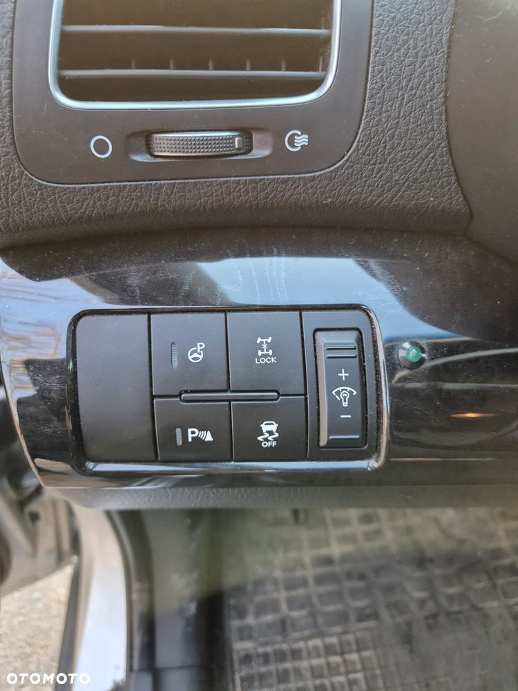 Kia Sorento 2.0 CRDI M - 8