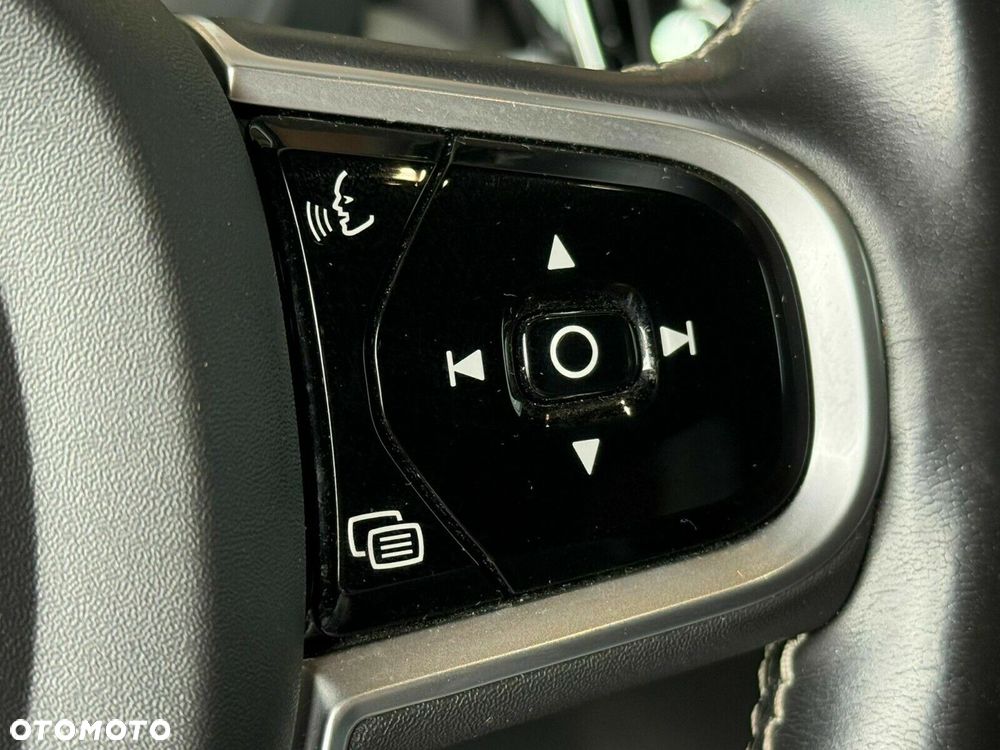 Volvo XC 60 - 16