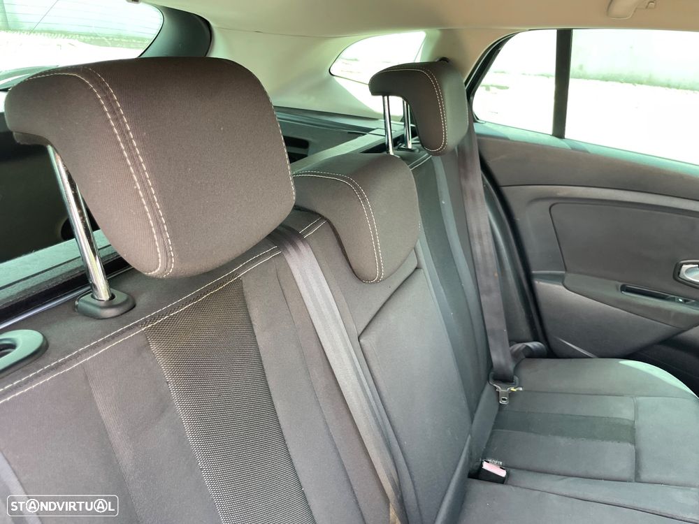 Renault Mégane Sport Tourer 1.5 dCi Dynamique - 11