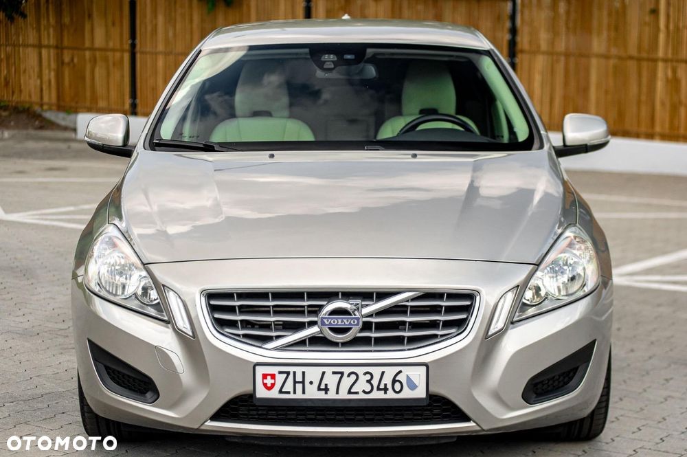Volvo S60 - 5