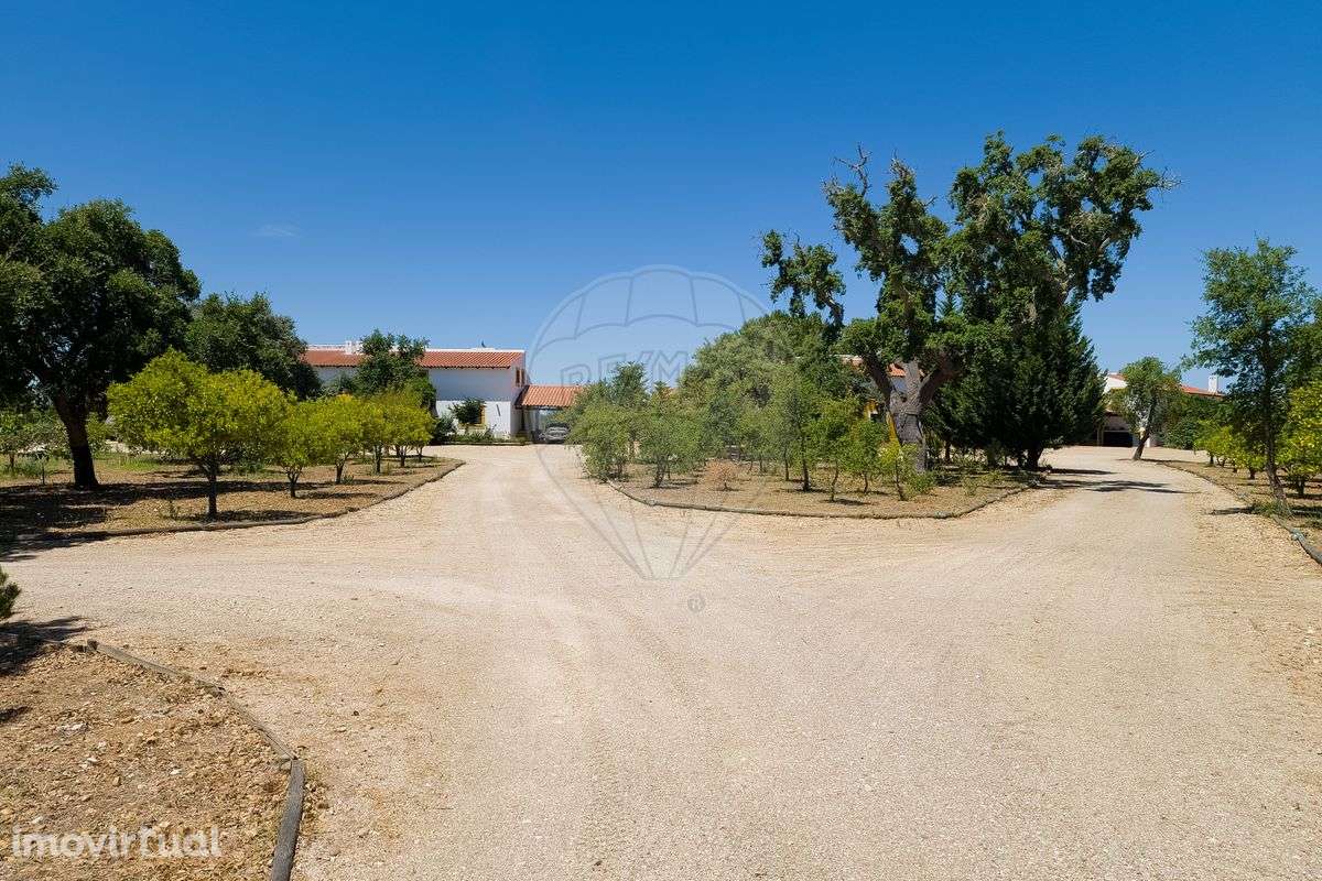 Moradia T4 para venda - Grande imagem: 3/35