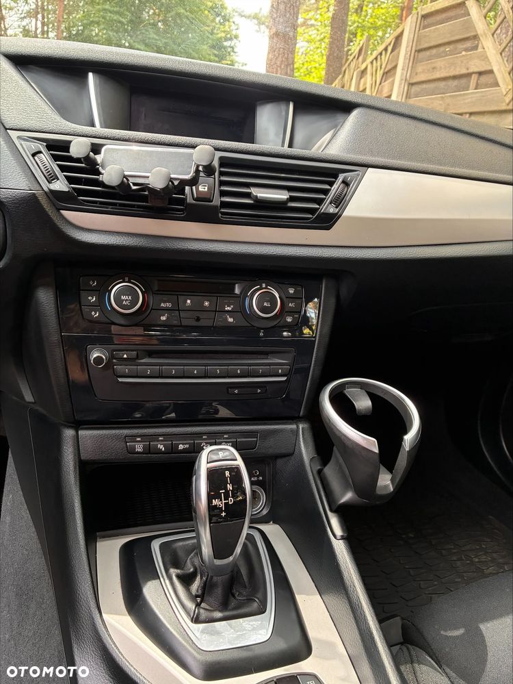 BMW X1 xDrive18d - 9