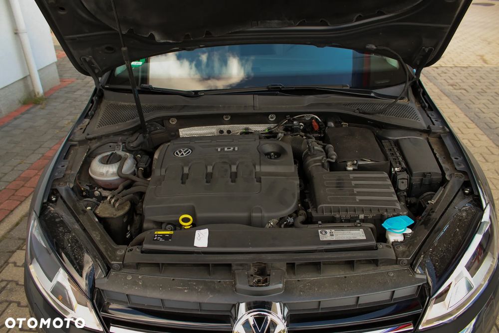 Volkswagen Golf 2.0 TDI BlueMotion Technology Allstar - 39