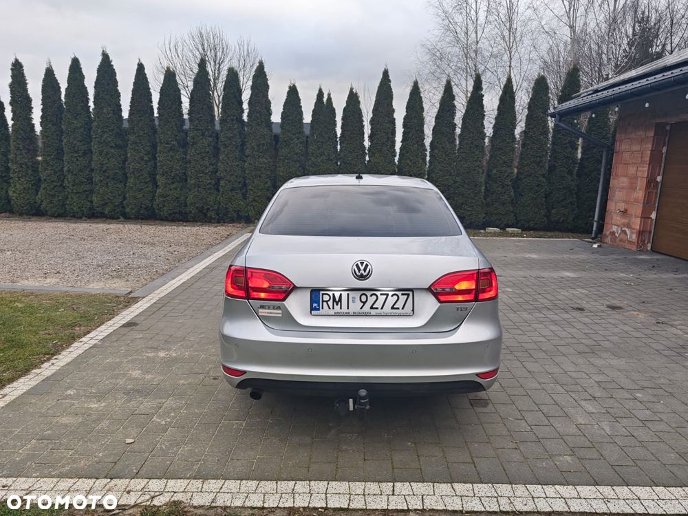 Volkswagen Jetta 1.6 TDI Trendline - 3