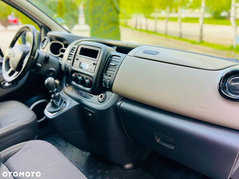 Renault Trafic - 10