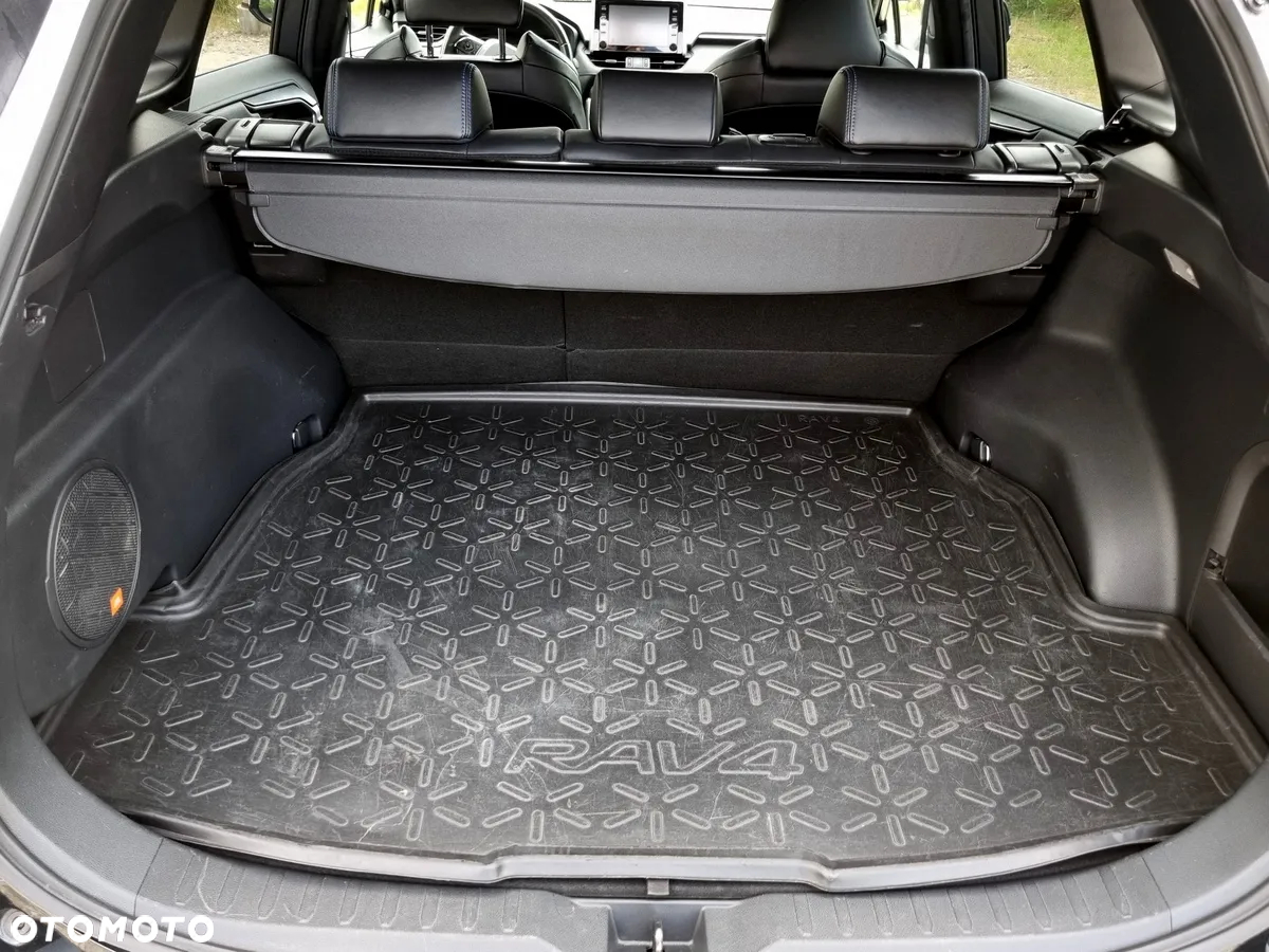 Toyota RAV4 - 29