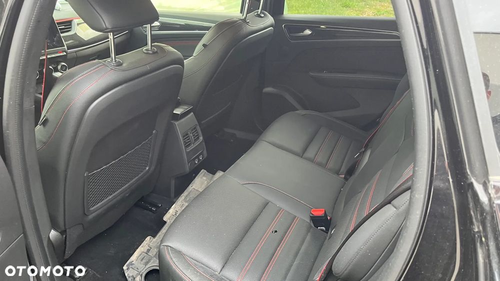 Renault Arkana TCe 140 EDC R.S LINE - 11