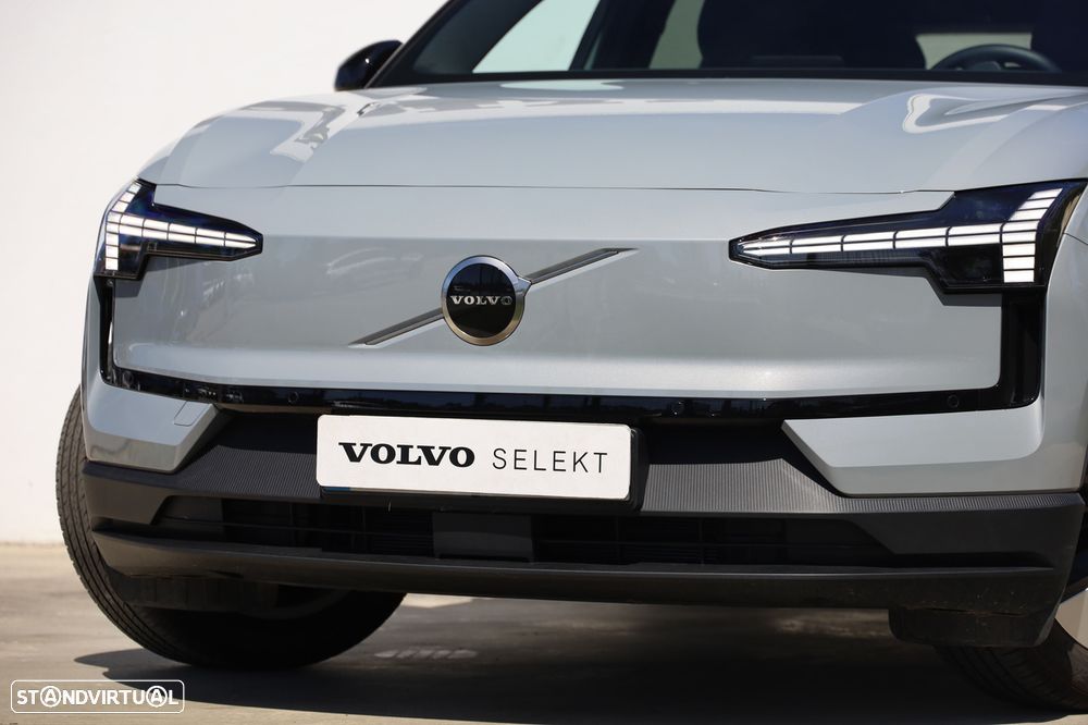 Volvo EX30 51 kWh Single Motor Plus - 30