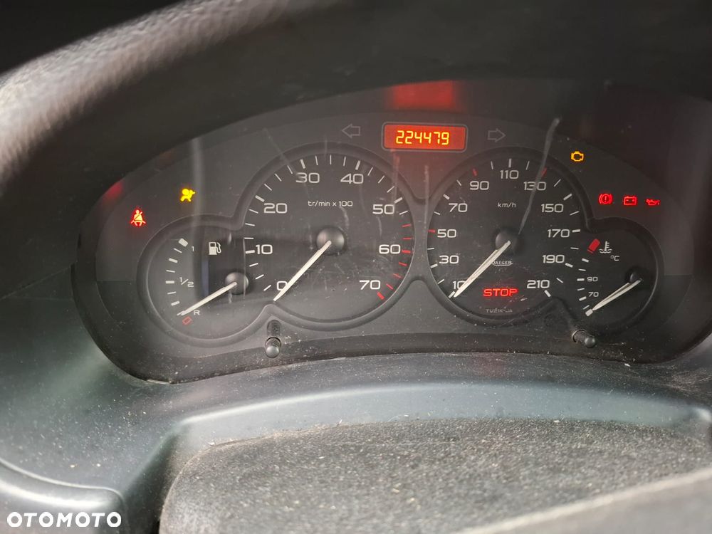 Peugeot Partner 1.6 HDi Presence - 8