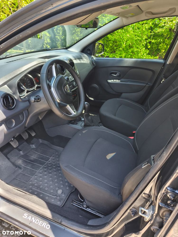 Dacia Sandero - 12