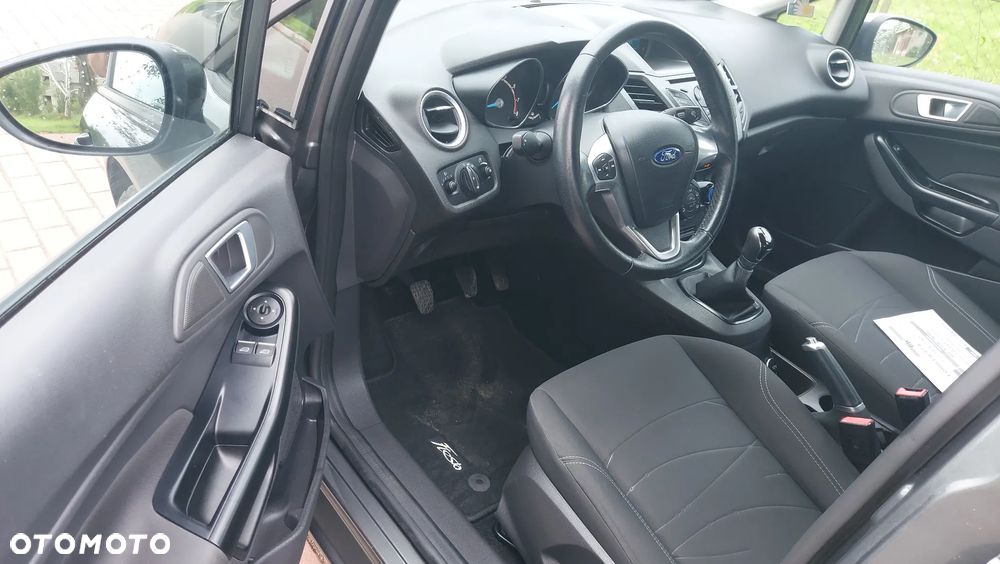 Ford Fiesta - 8