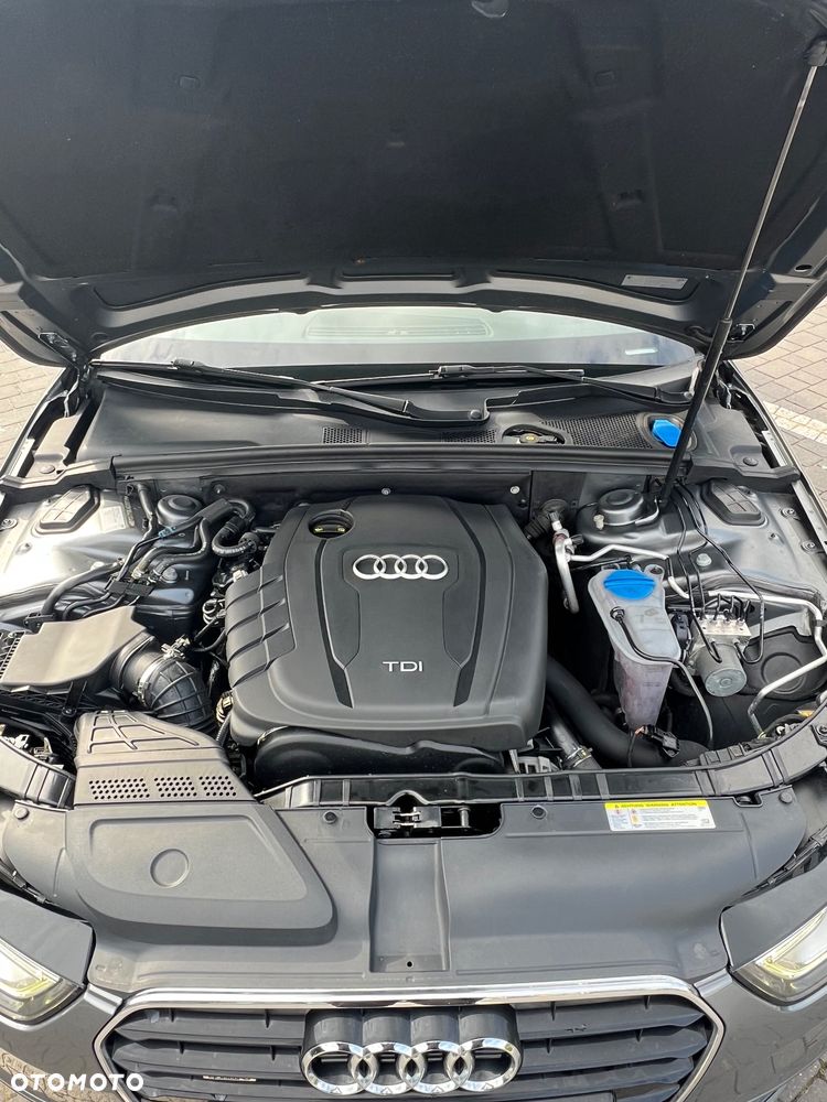 Audi A4 Avant 2.0 TDI DPF quattro S tronic S line Sportpaket - 37