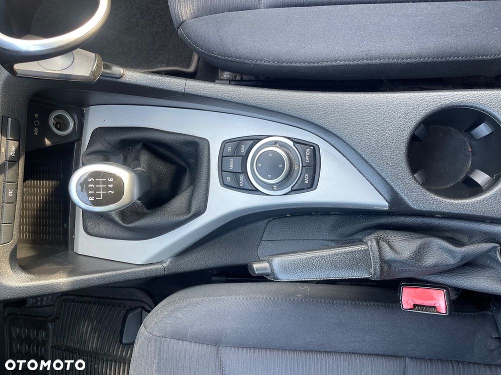 BMW X1 sDrive20d xLine - 29