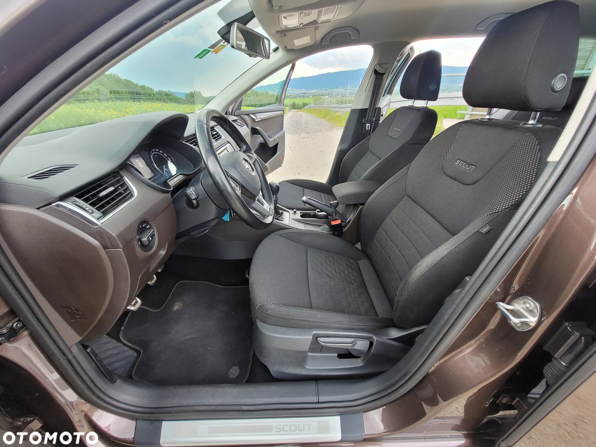 Skoda Octavia Scout 2.0 TDI 4x4 - 29