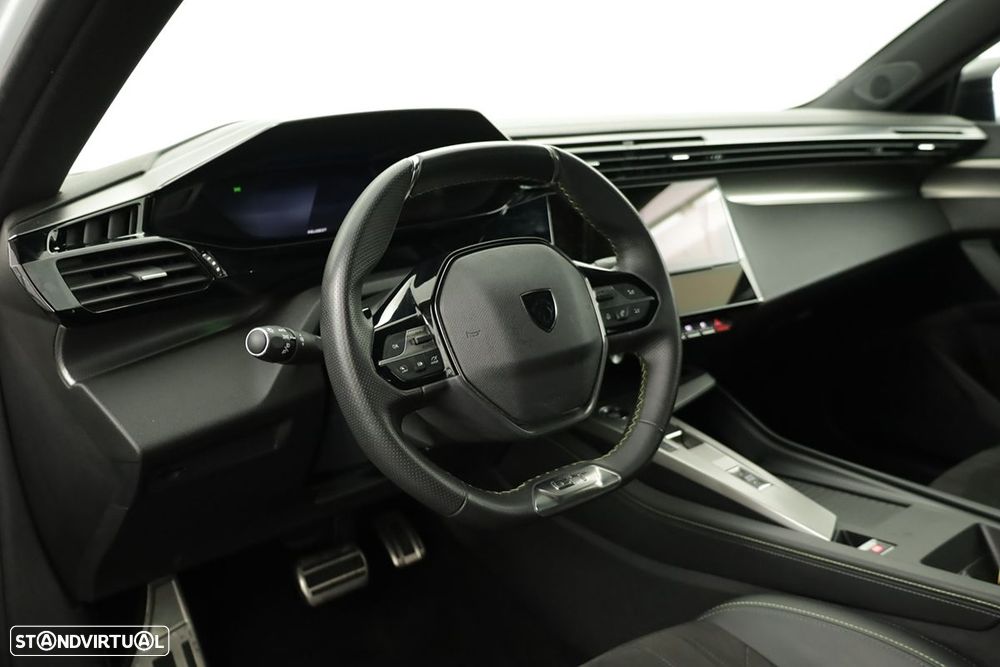 Peugeot 308 1.2 PureTech GT EAT8 - 7