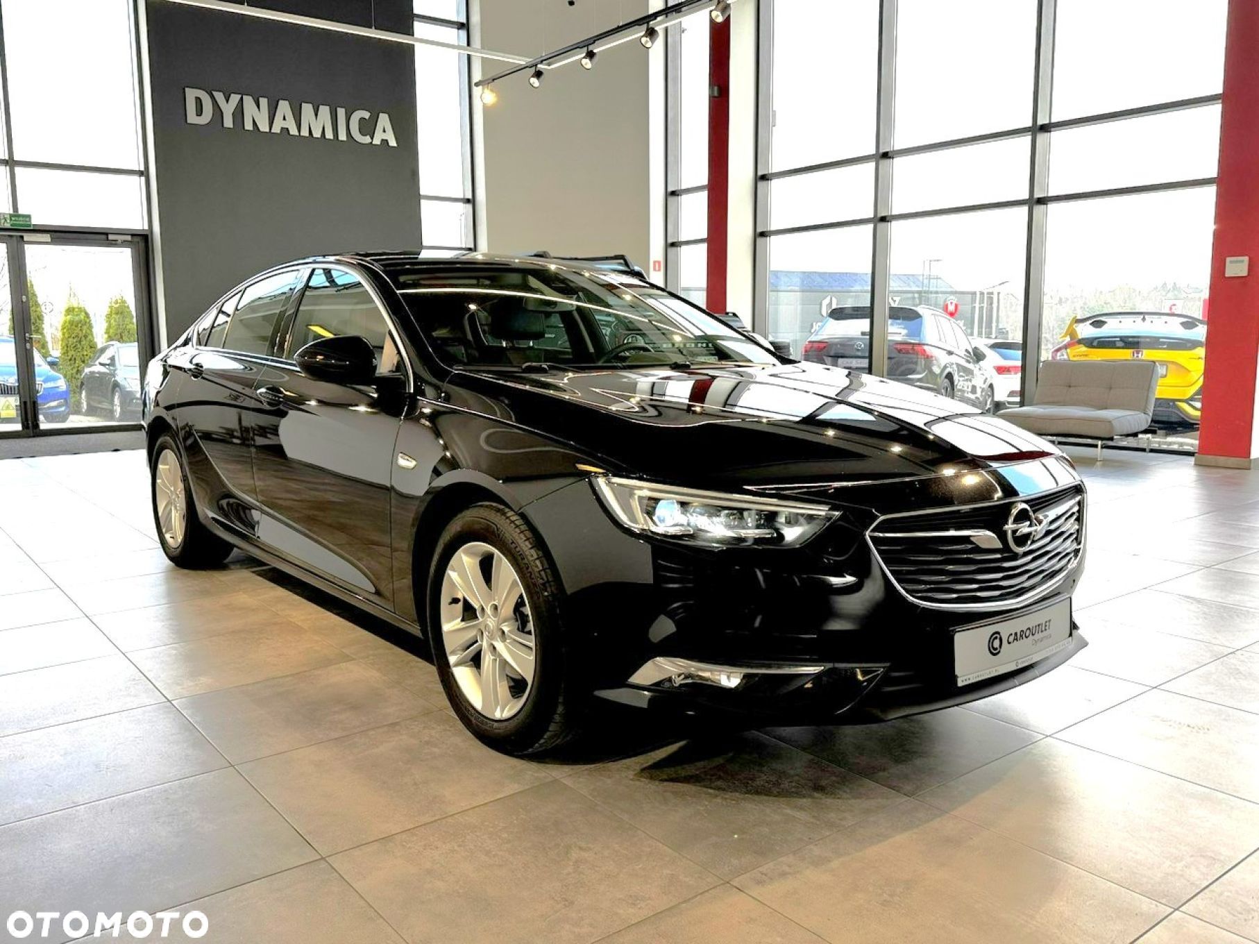 Opel Insignia - 1