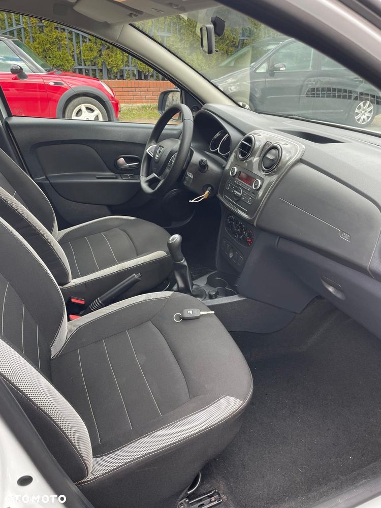 Dacia Sandero Stepway - 12