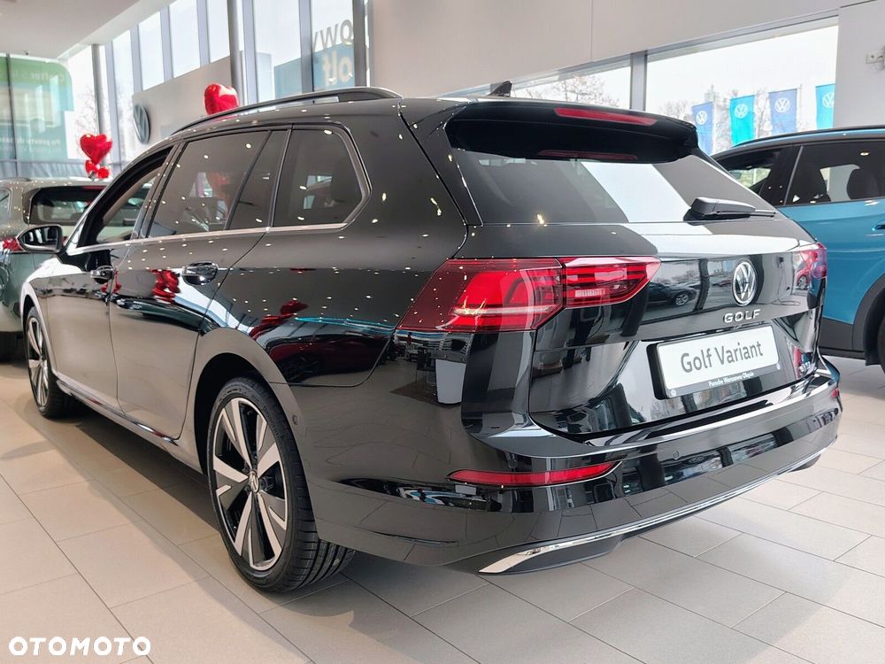 Volkswagen Golf - 4