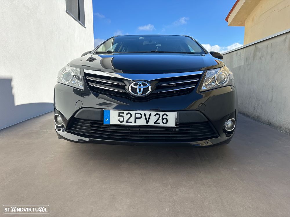 Toyota Avensis SW 2.0 D-4D Exclusive +Navi - 5