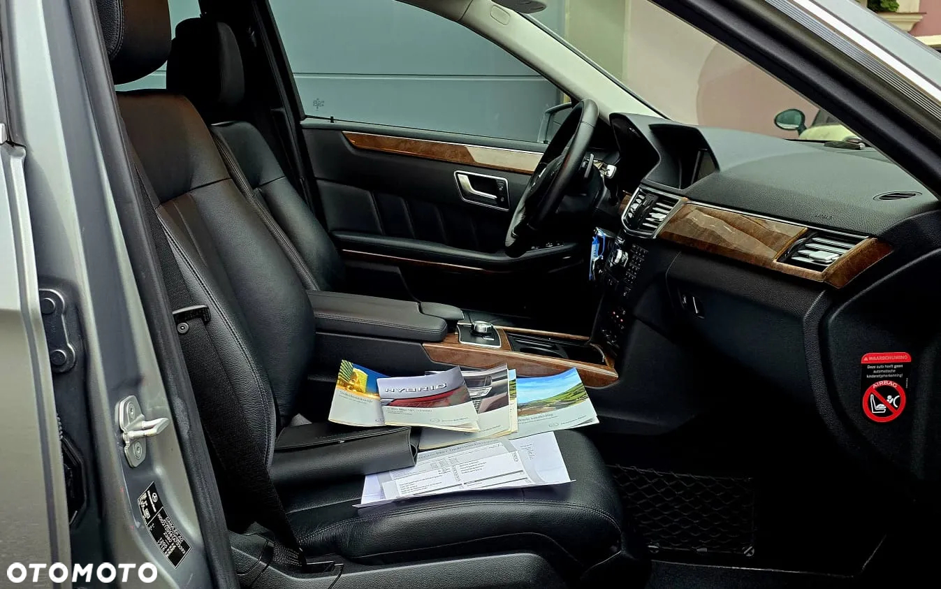Mercedes-Benz Klasa E 300 BlueTec Hybrid Elegance - 25