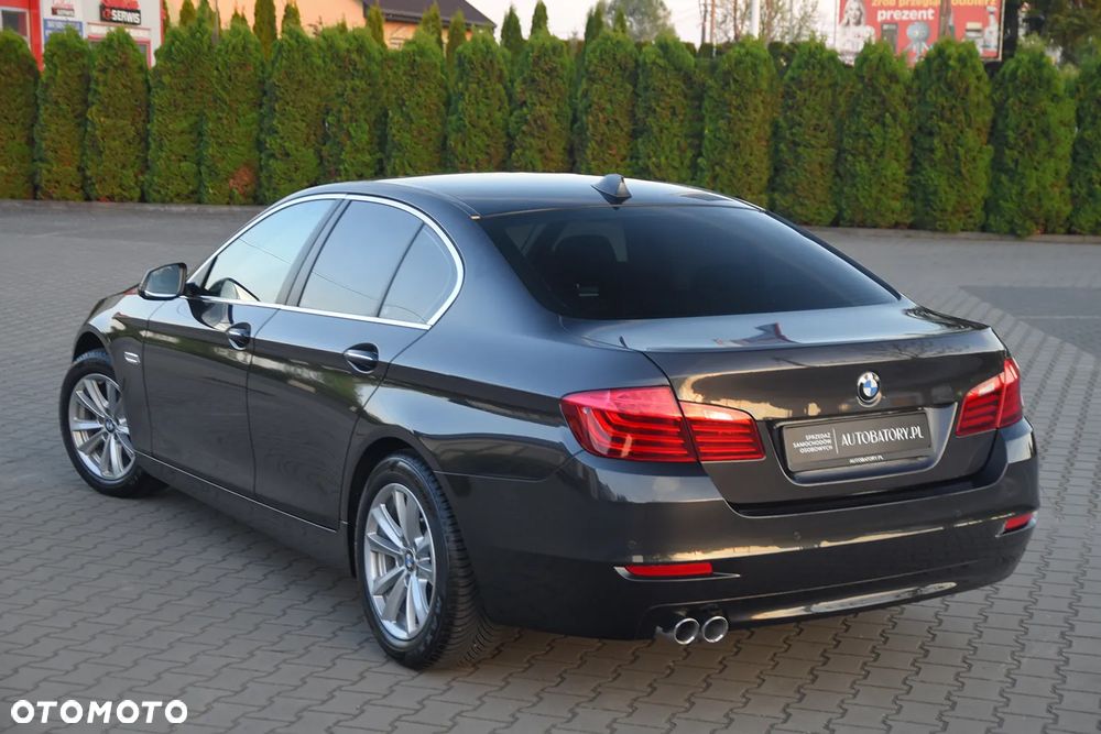 BMW Seria 5 520d - 13