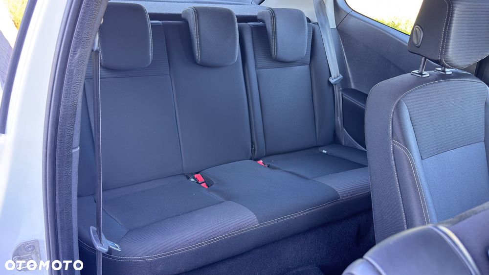 Renault Clio 1.2 16V Alize - 12