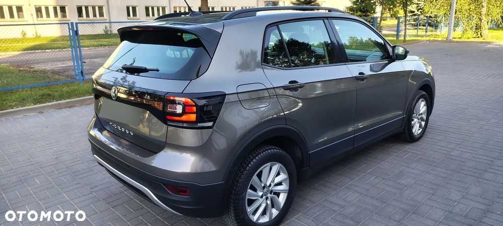 Volkswagen T-Cross 1.0 TSI OPF ACTIVE - 33