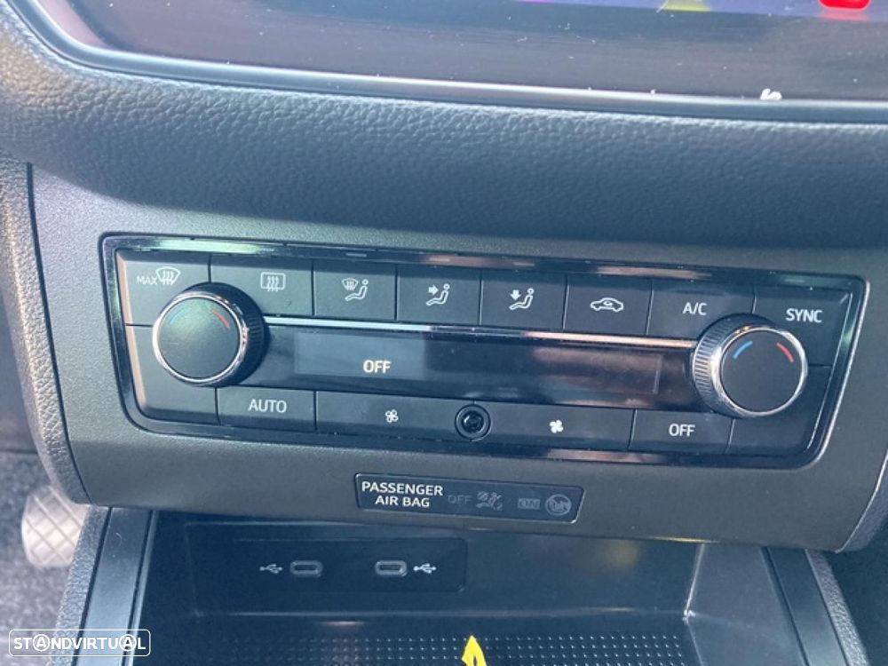 SEAT Ibiza 1.0 TSI FR - 24