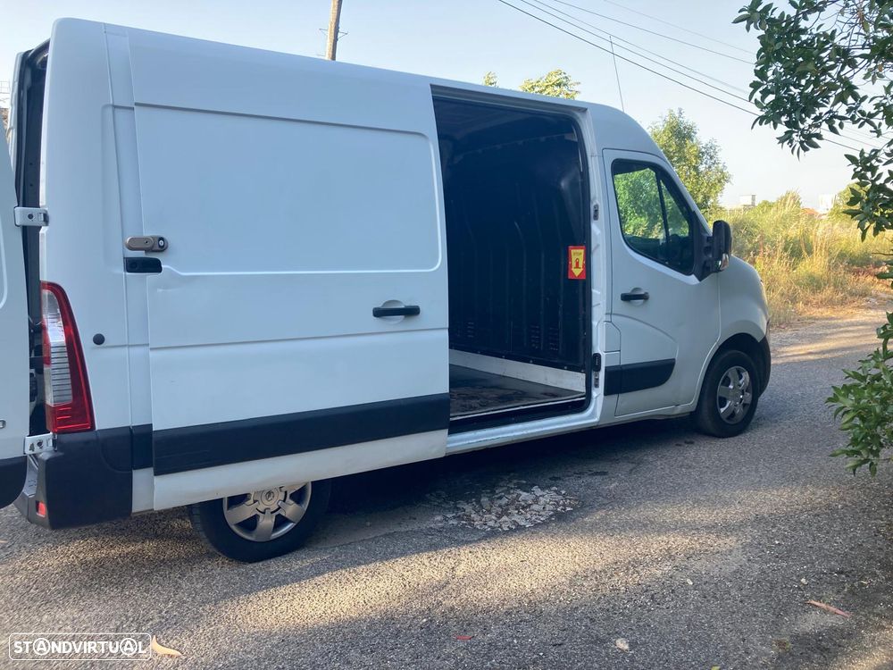 Nissan NV400 2.3DCI L2H2 (versus Renault Master) - 29