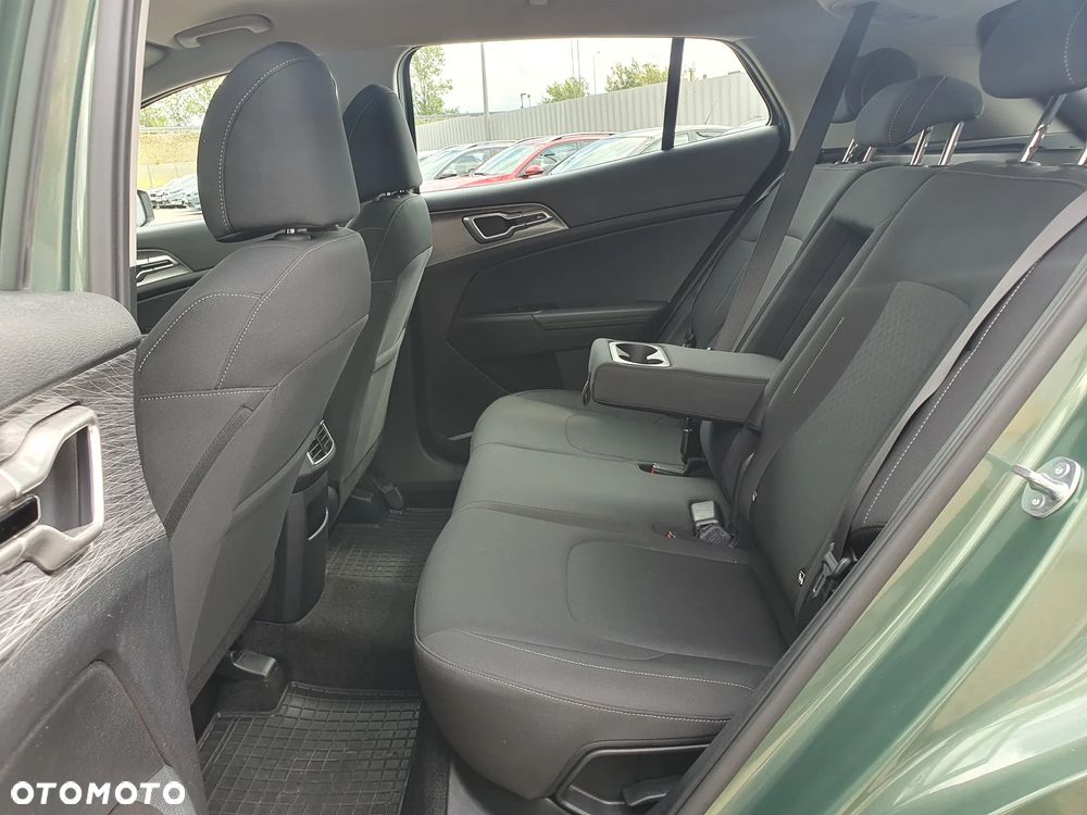 Kia Sportage 1.6 T-GDI M 2WD DCT - 26