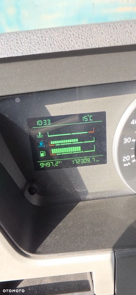 Volvo FM 330 6X2 - 8