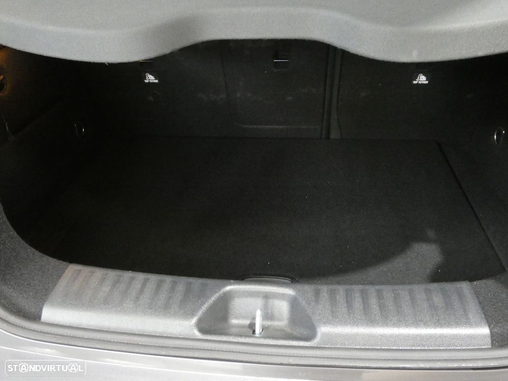 Mercedes-Benz A 180 d Urban - 8