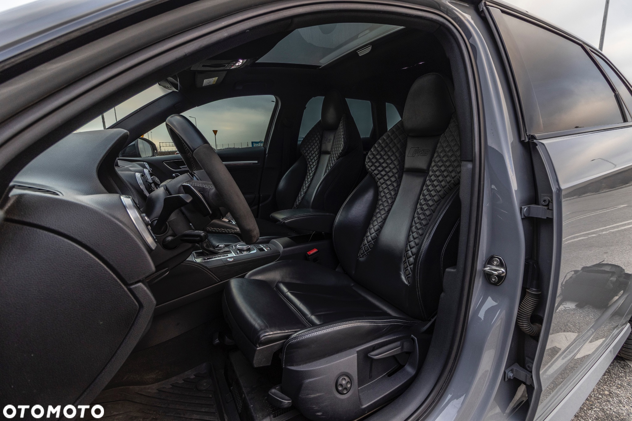 Audi RS3 2.5 TFSI Quattro S tronic - 32