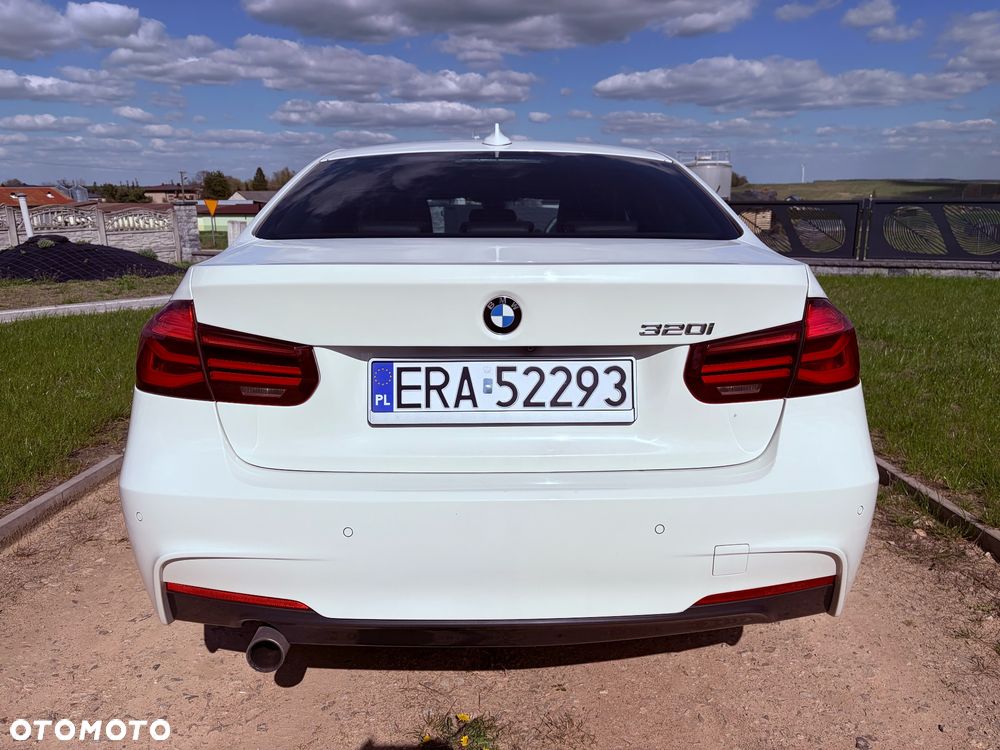 BMW Seria 3 320i Sport-Aut - 7