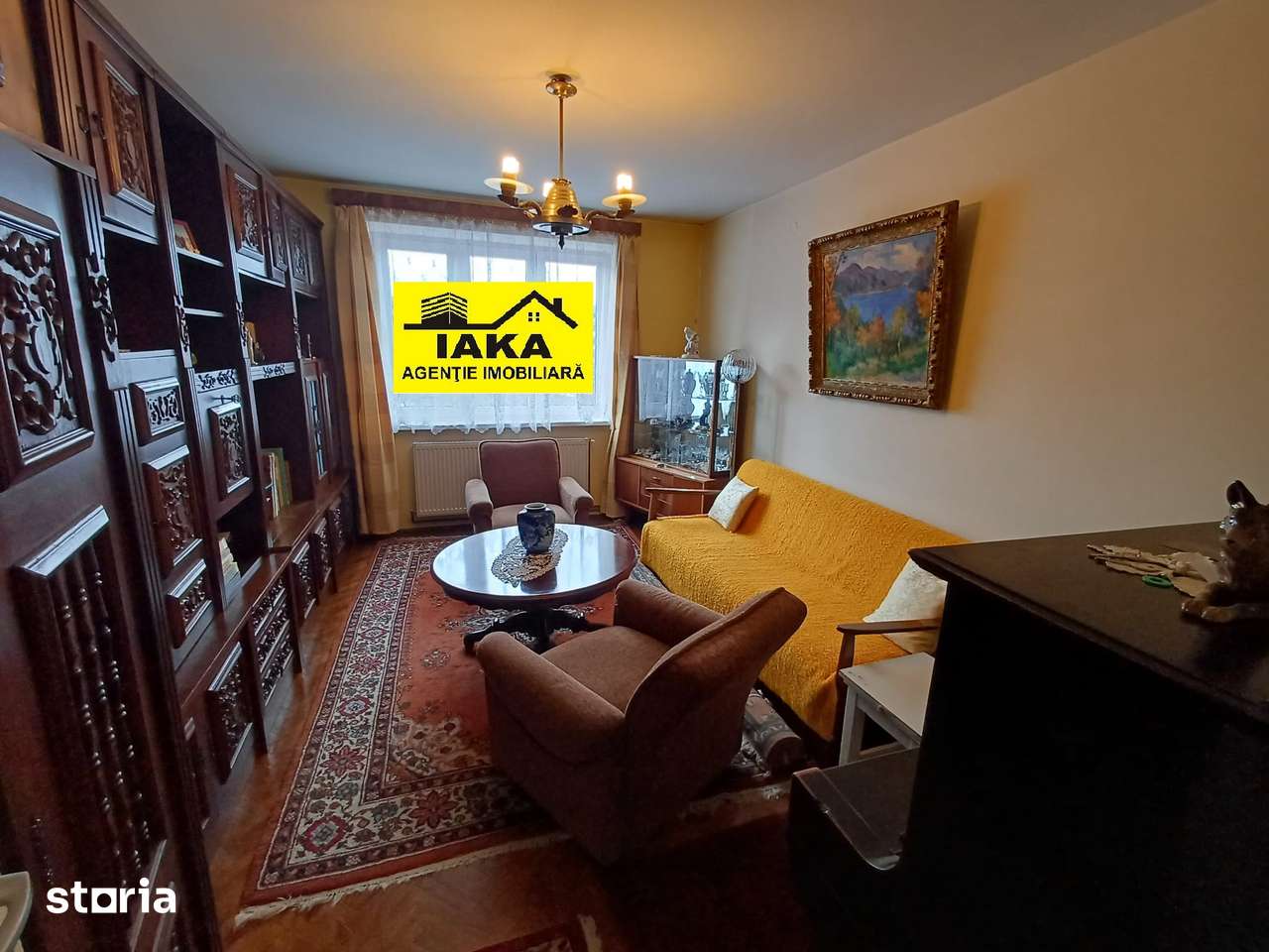 Unirii, zona Casa Vacantei, 3 camere, etaj 2
