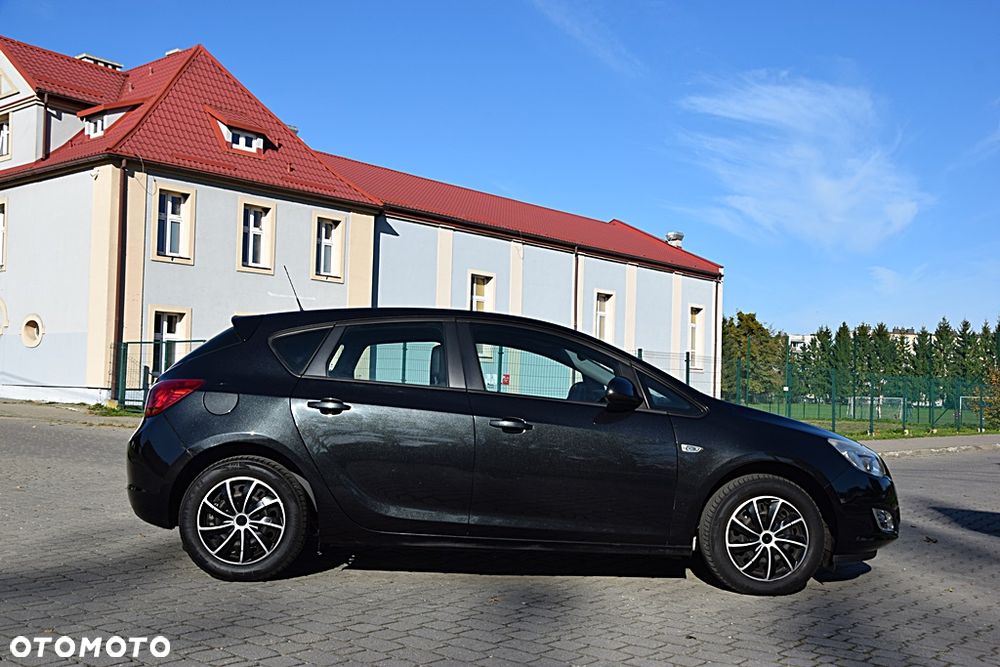 Opel Astra 1.4 EcoFLEX 150 Jahre - 6