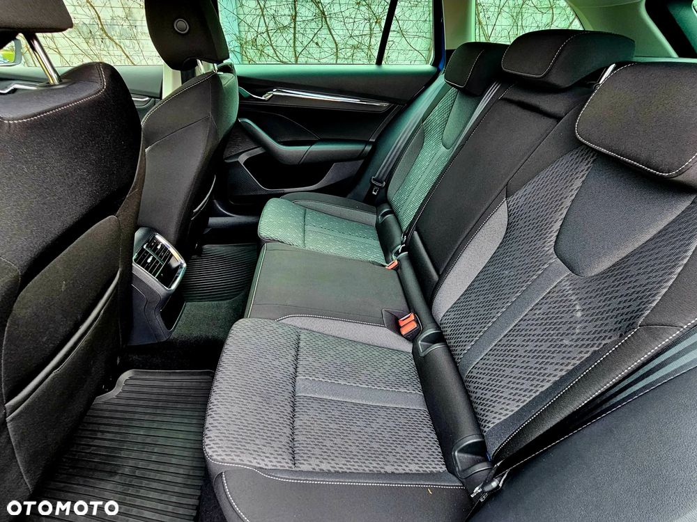 Skoda Octavia 2.0 TDI SCR Style DSG - 13