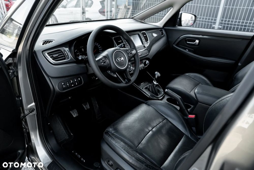 Kia Carens 1.6 GDI S 7os - 16
