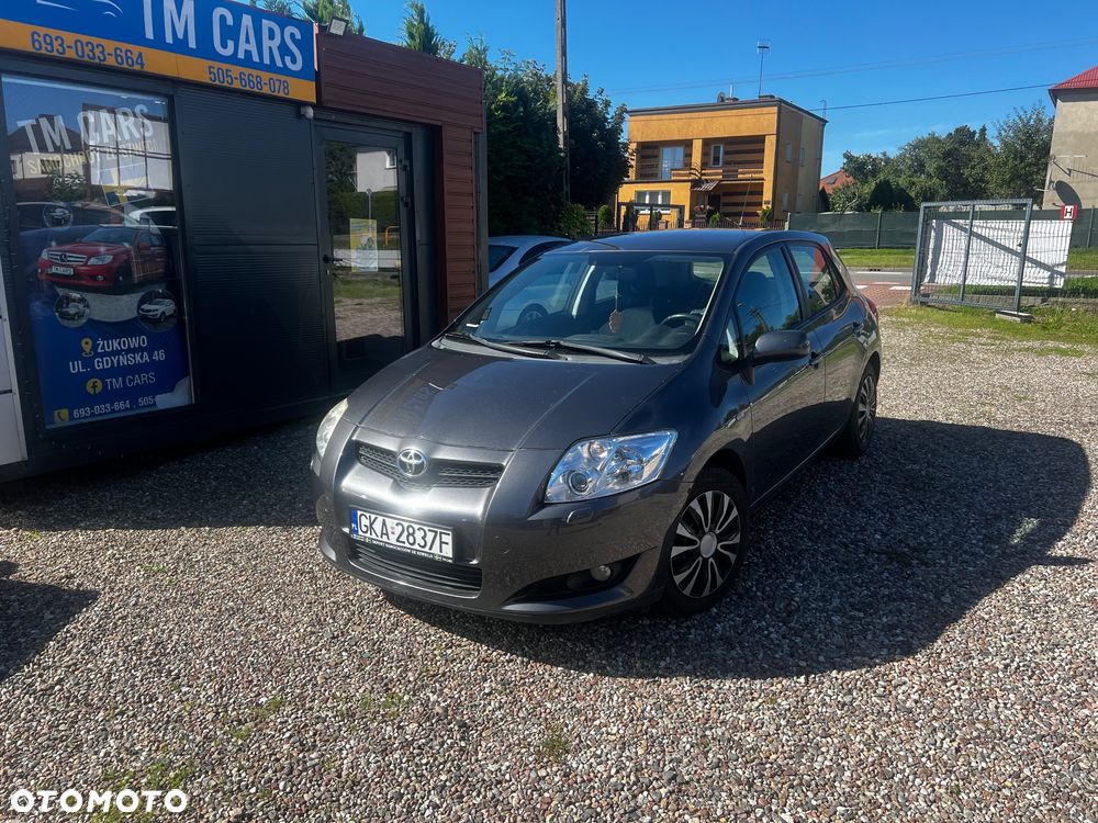 Toyota Auris 1.6 VVT-i Premium - 1