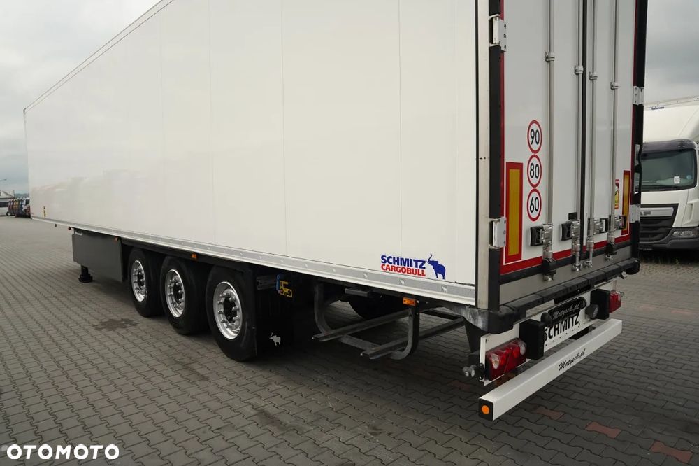 Schmitz Cargobull CHŁODNIA / CARRIER MAXIMA 1300 / OS PODNOSZONA / KOSZ NA PALETY - 11