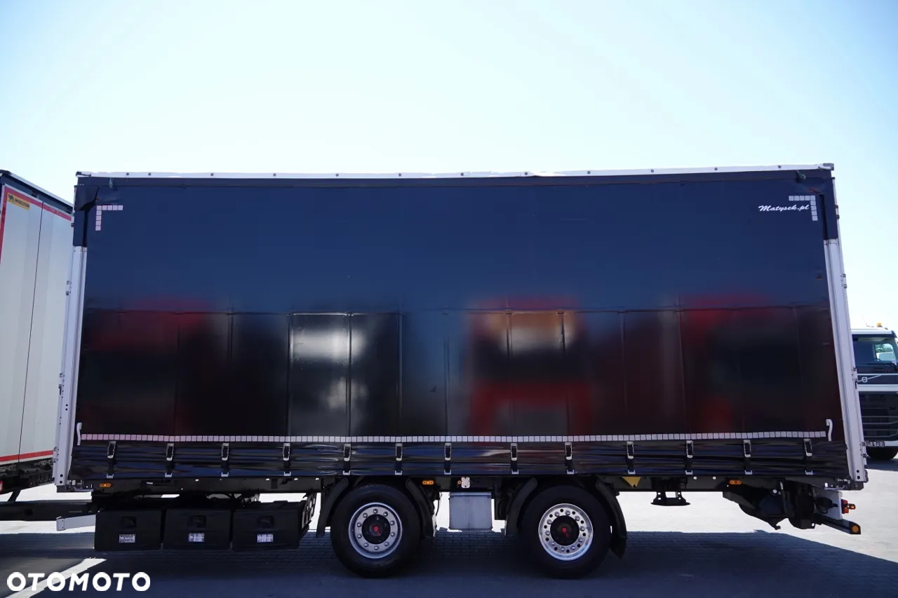 Volvo FH 460 / ZESTAW TANDEM / 120 M3 / CAŁA NA PODUSZKACH  / KLIMA POSTOJOWA  / PRZEJAZDOWY /  WIELTON / 2020 R / PO ZŁOTYM KONTRAKCIE SERWISOWYM - 8