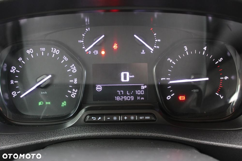 Citroën Jumpy - 12