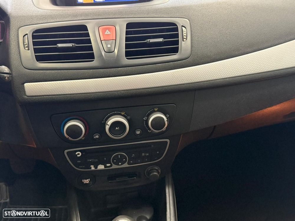 Renault Mégane Sport Tourer 1.5 dCi Dynamique S - 11