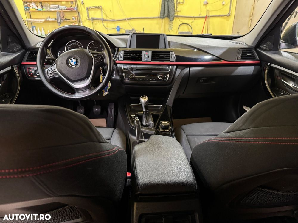 BMW Seria 3 318d - 10