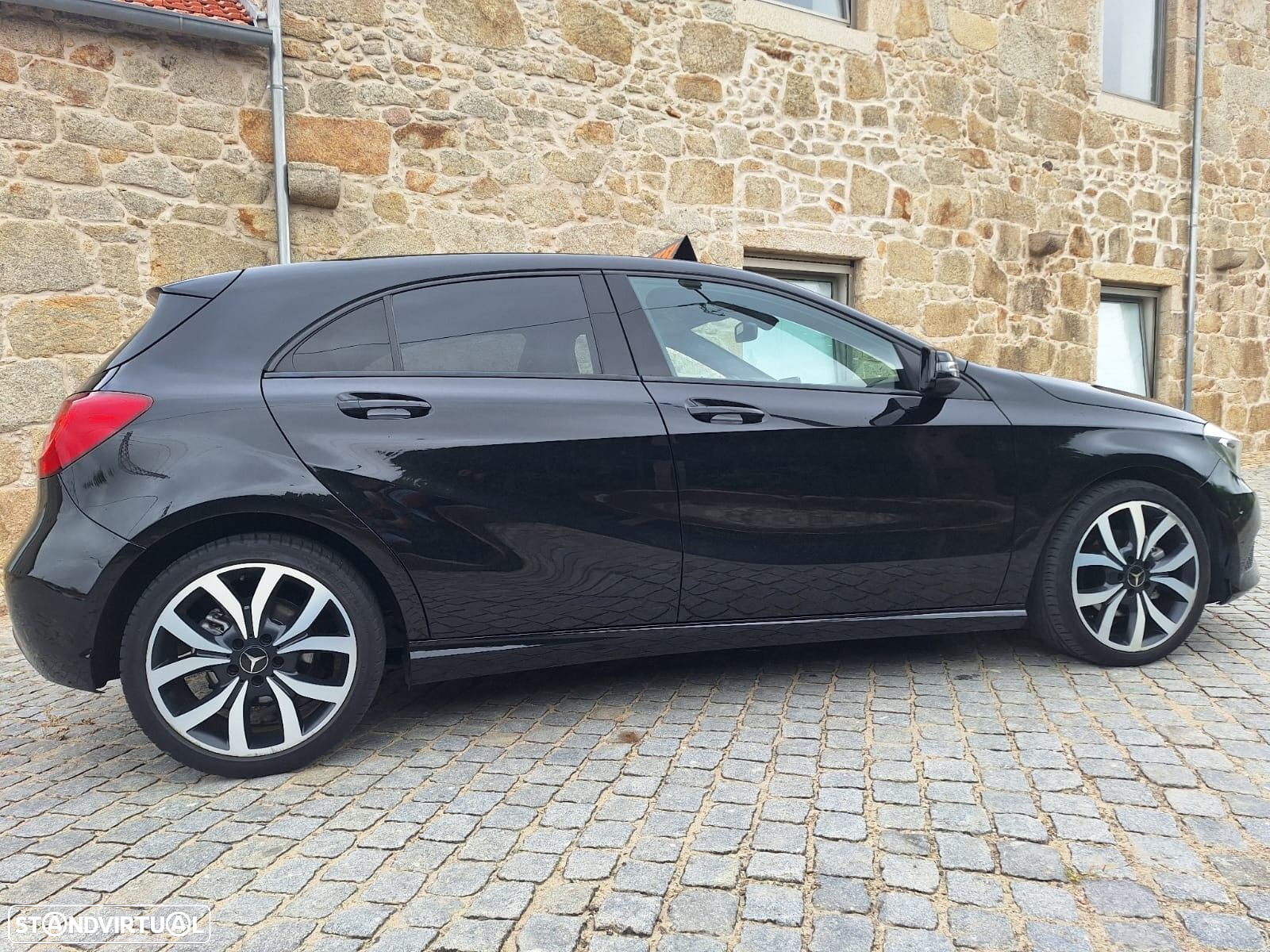 Mercedes-Benz A 200 CDi BlueEfficiency Aut. - 2