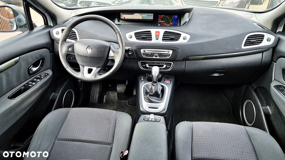 Renault Grand Scenic 2.0 16V 140 CVT Luxe - 35